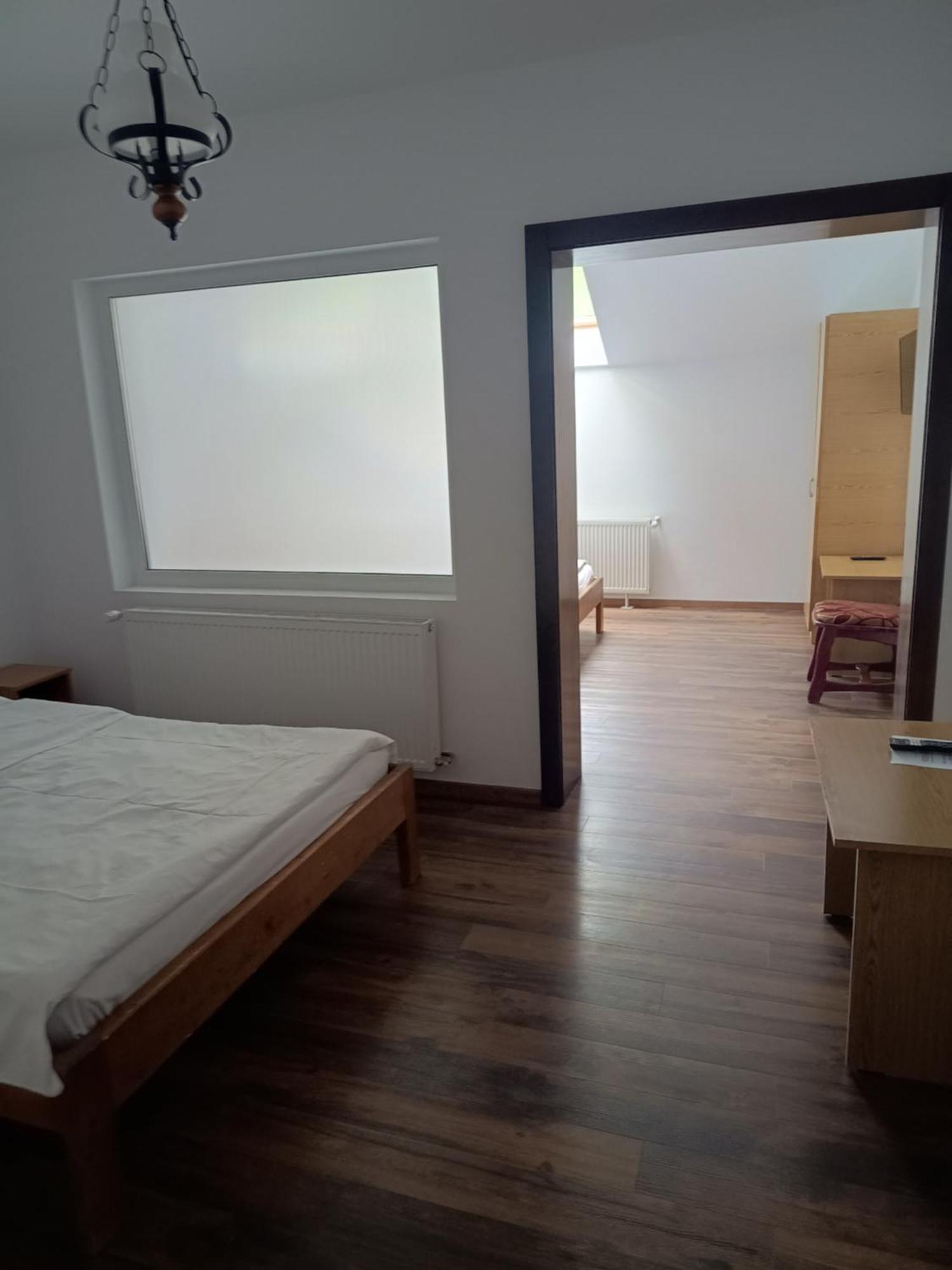 Pensiunea In Poiana Glod  Dış mekan fotoğraf